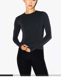 SKIMS Fits Everybody Long Sleeve T-Shirt in Onyx SIZE SMALL